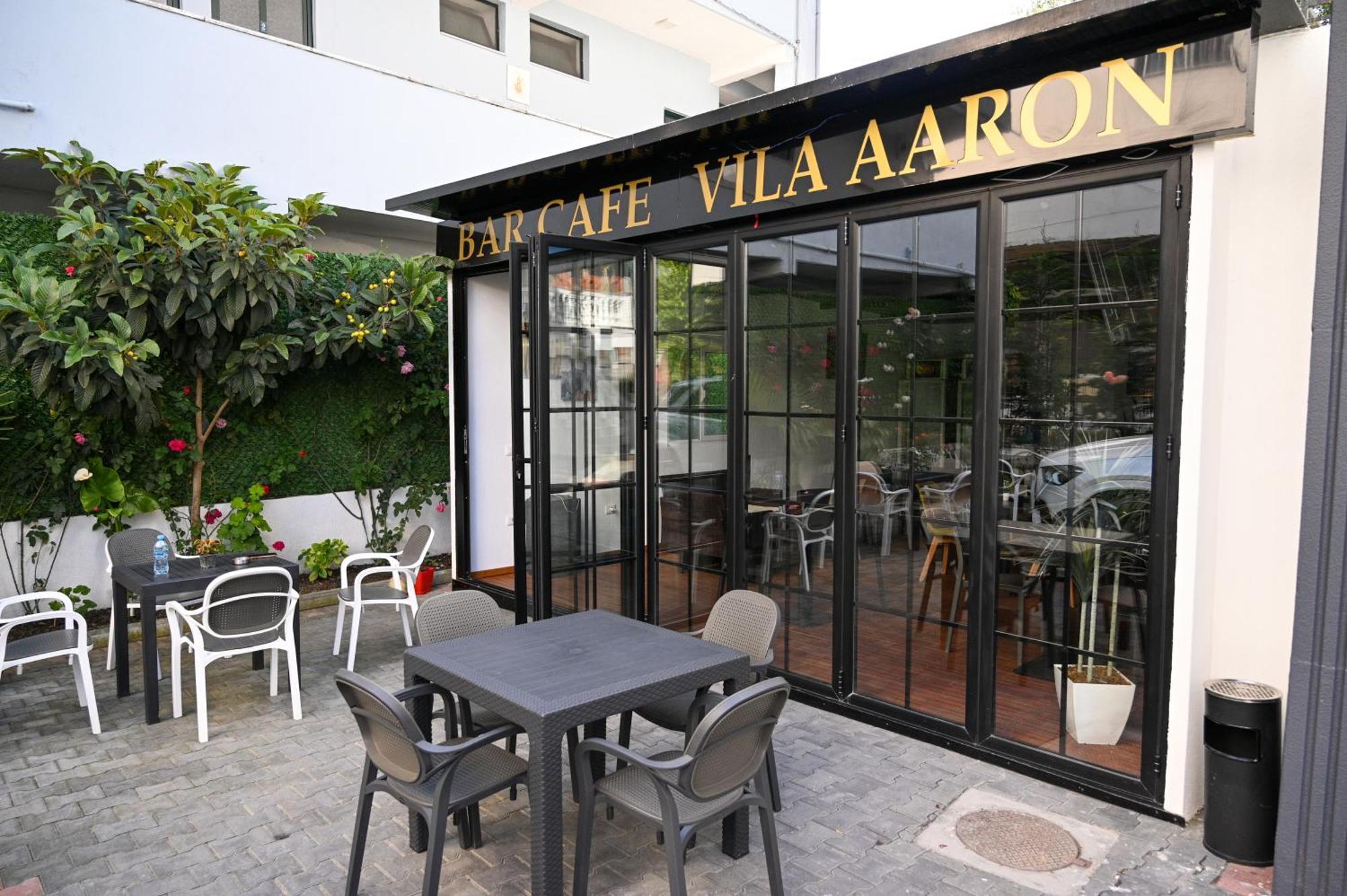 Vila Aaron Durrës Buitenkant foto
