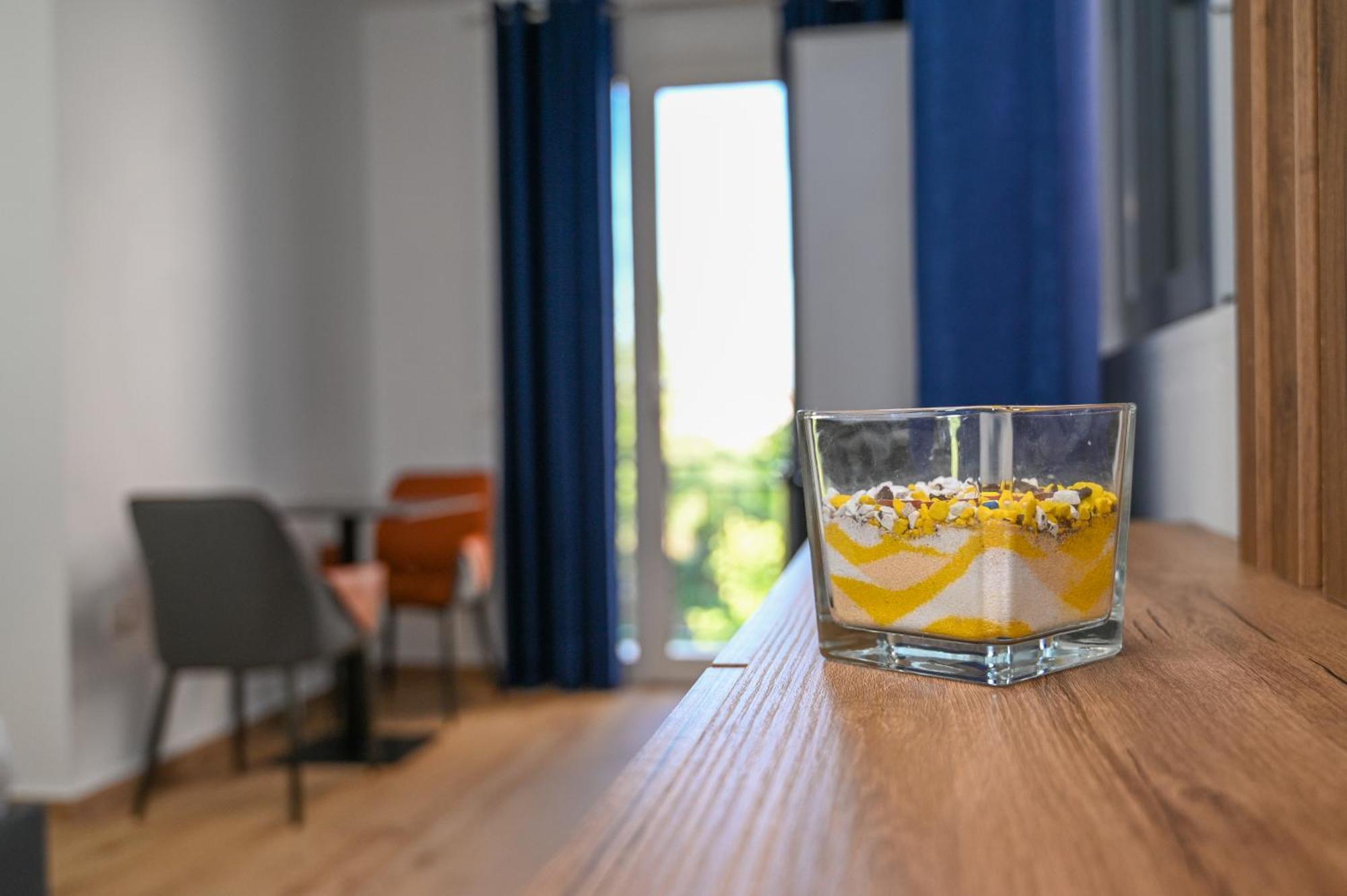 Vila Aaron Durrës Buitenkant foto