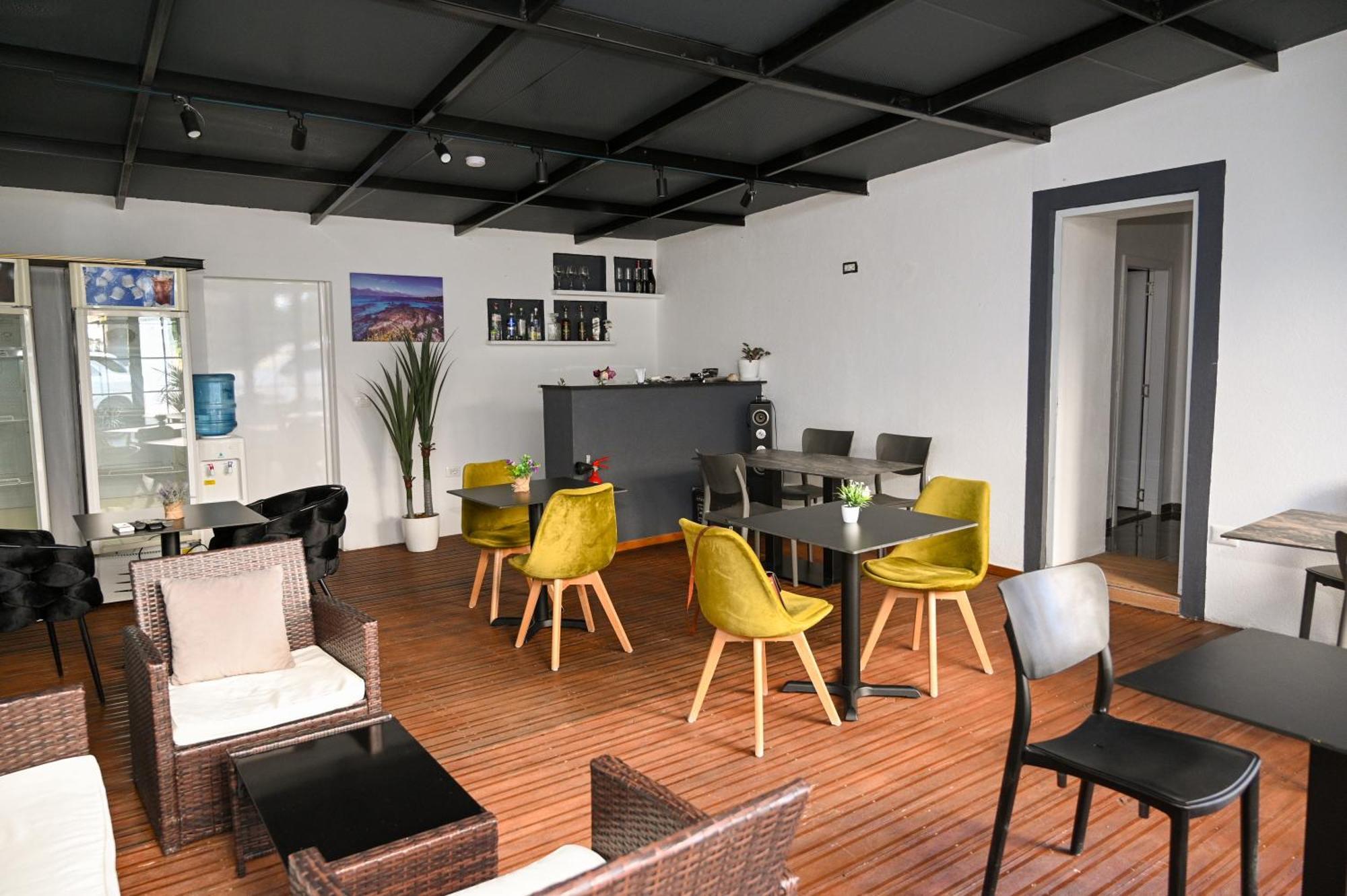 Vila Aaron Durrës Buitenkant foto