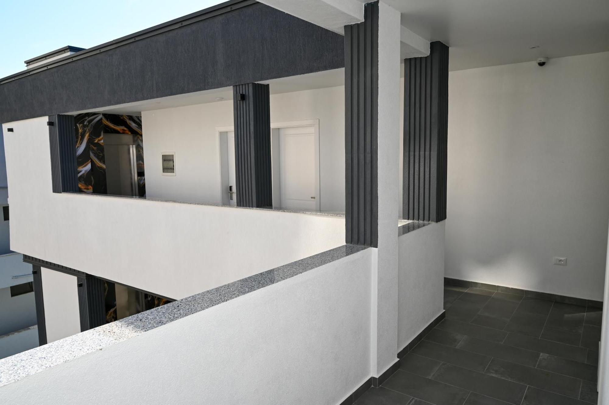 Vila Aaron Durrës Buitenkant foto